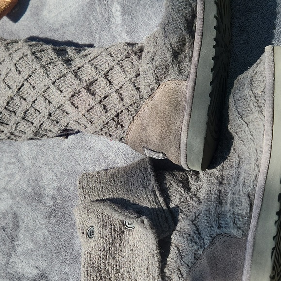 Ugg knit sweater‎ high 5819 classic Cardy tall boots gray size 5 women’s - Picture 1 of 5